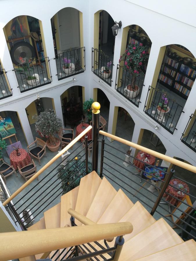Felixanum Hotel & Galerie Isernhagen Esterno foto